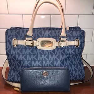 Michael Kors purse and coordinating wallet